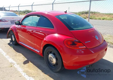 2012 Volkswagen Beetle 2.5L from USA, damaged, VIN 3VWJP7AT2CM628982